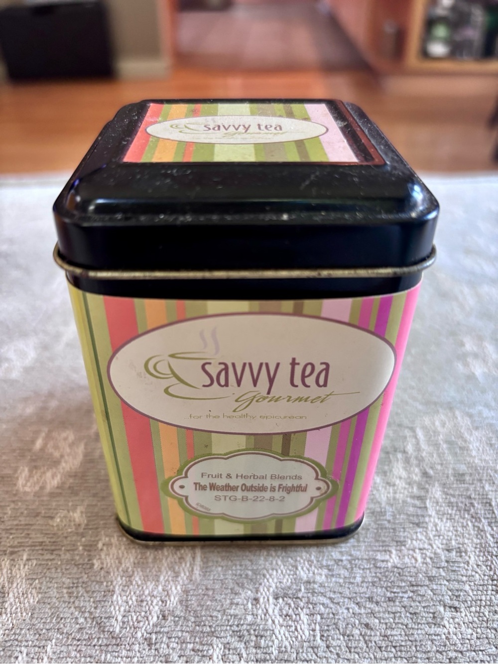 Assorted Tea Tin Collection - Picture 4 of 5